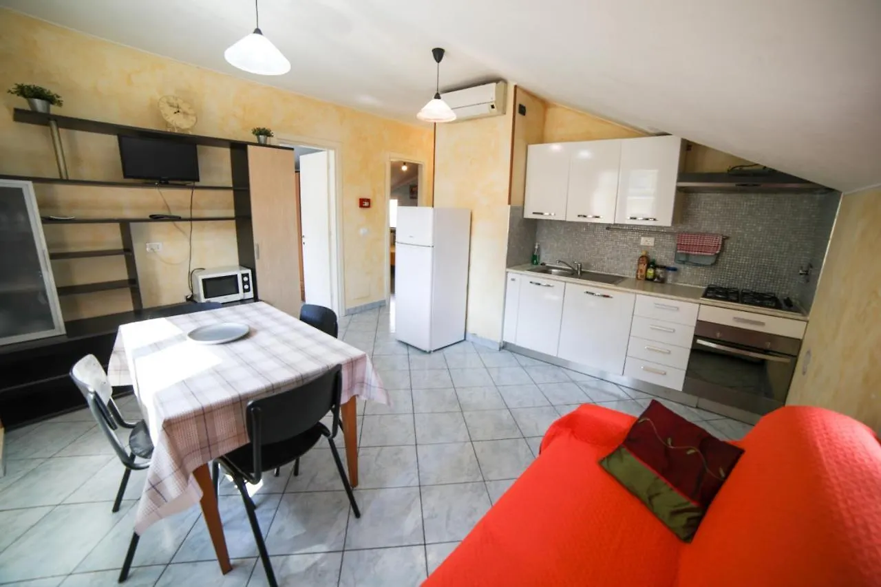 La Tua Vacanza Al Mare Borghetto Santo Spirito 0*,  Italy
